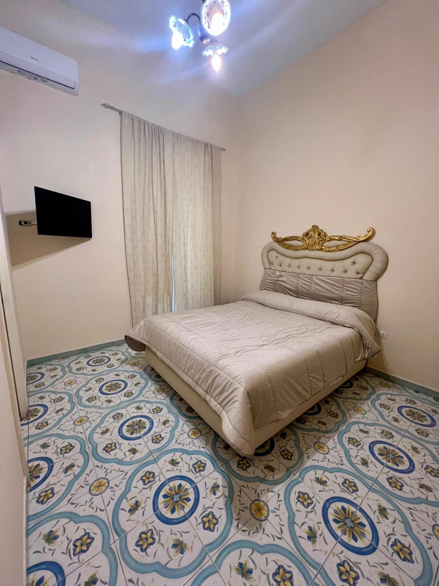 Beb Rosy Bed & Breakfast Napoli Eksteriør bilde