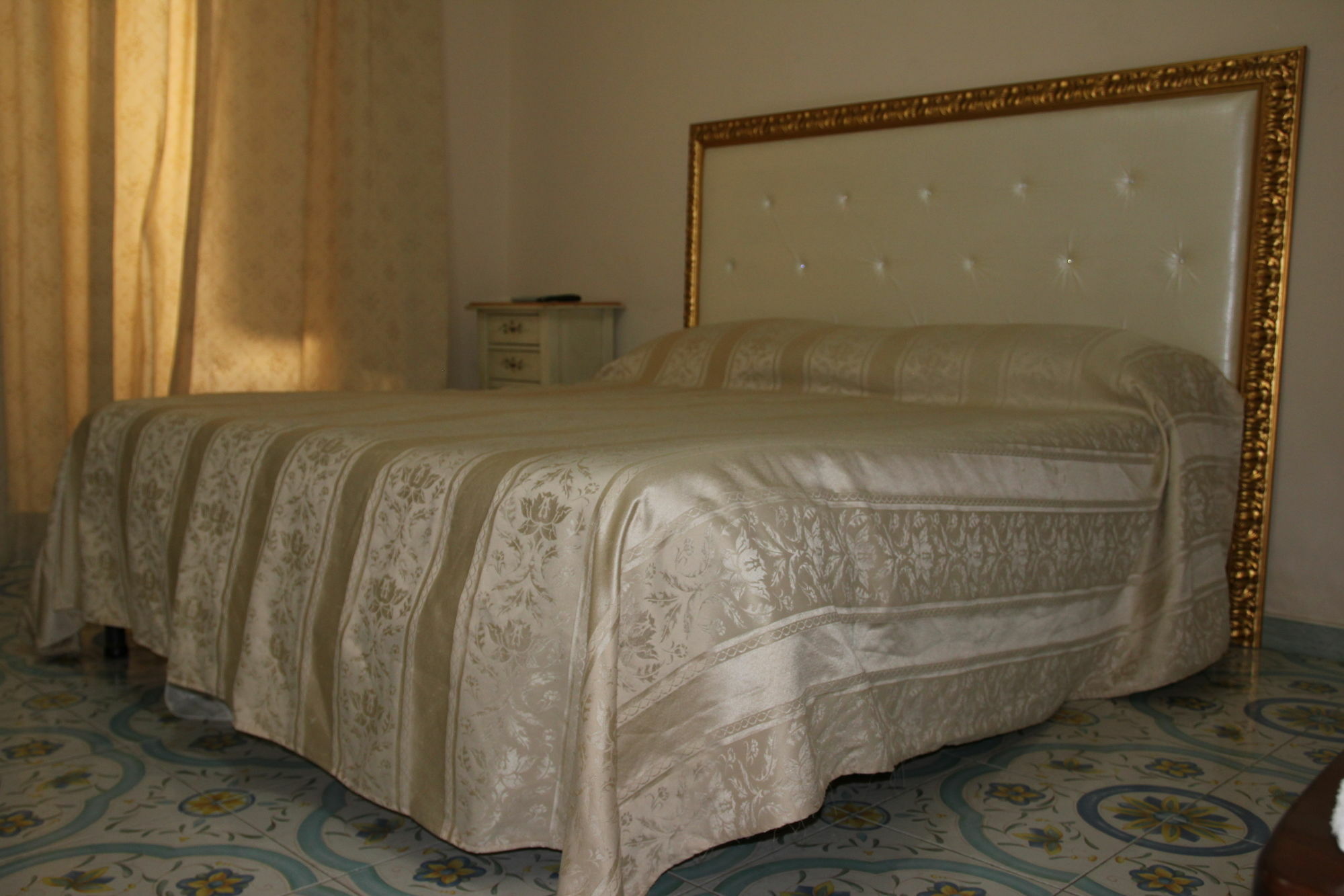 Beb Rosy Bed & Breakfast Napoli Eksteriør bilde